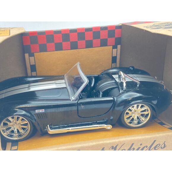 Diecast 1965 Shelby Cobra 427 Playmakers Toys 1/32 Scale NIP - Picture 2 of 4
